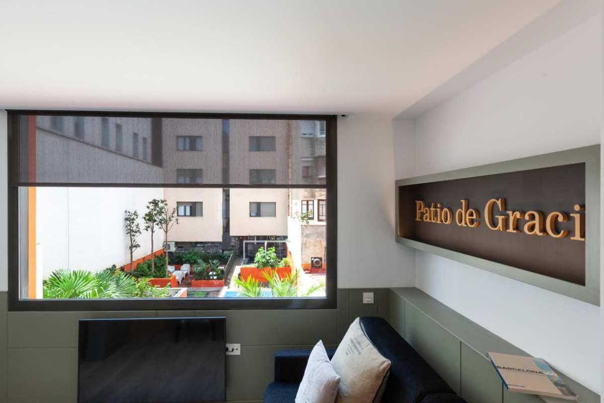 Enjoybcn Patio De Gala Apartment บาร์เซโลนา ภายนอก รูปภาพ