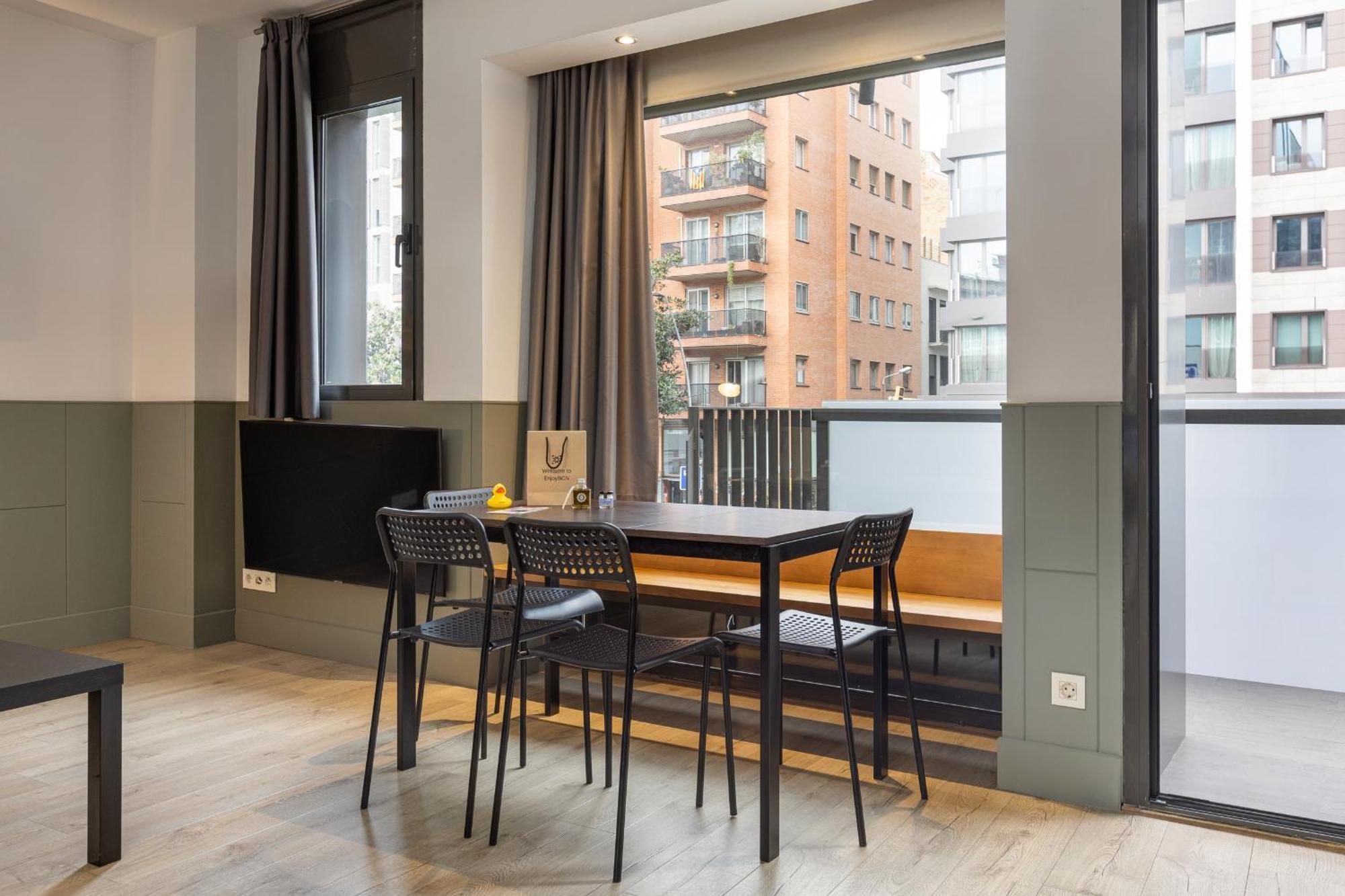 Enjoybcn Patio De Gala Apartment บาร์เซโลนา ภายนอก รูปภาพ