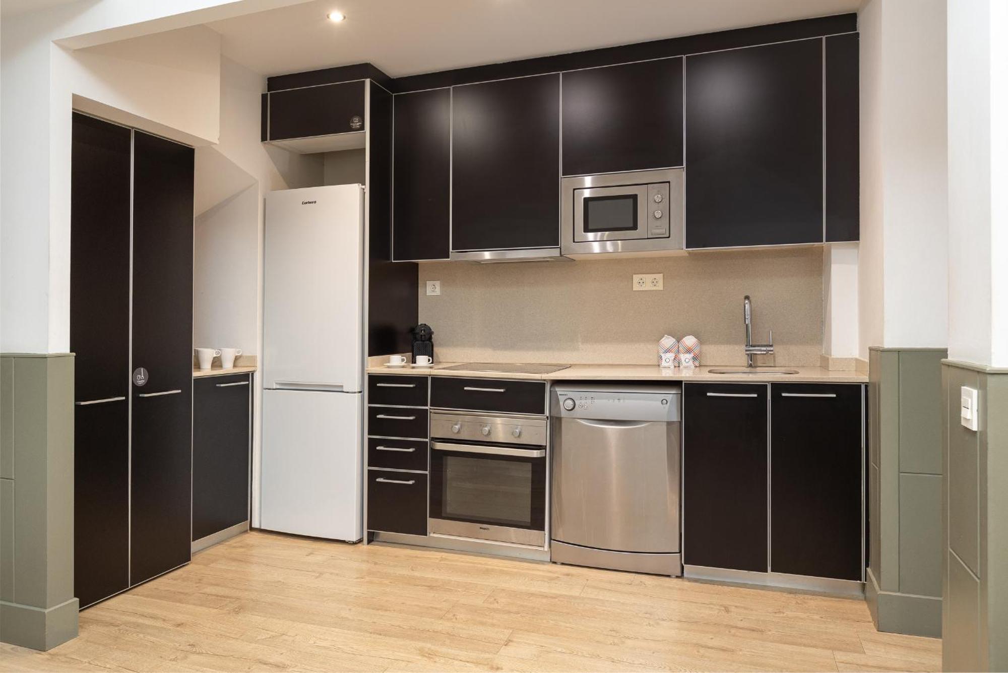Enjoybcn Patio De Gala Apartment บาร์เซโลนา ภายนอก รูปภาพ