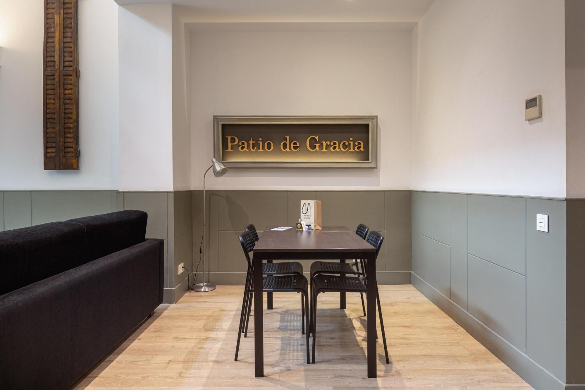 Enjoybcn Patio De Gala Apartment บาร์เซโลนา ภายนอก รูปภาพ