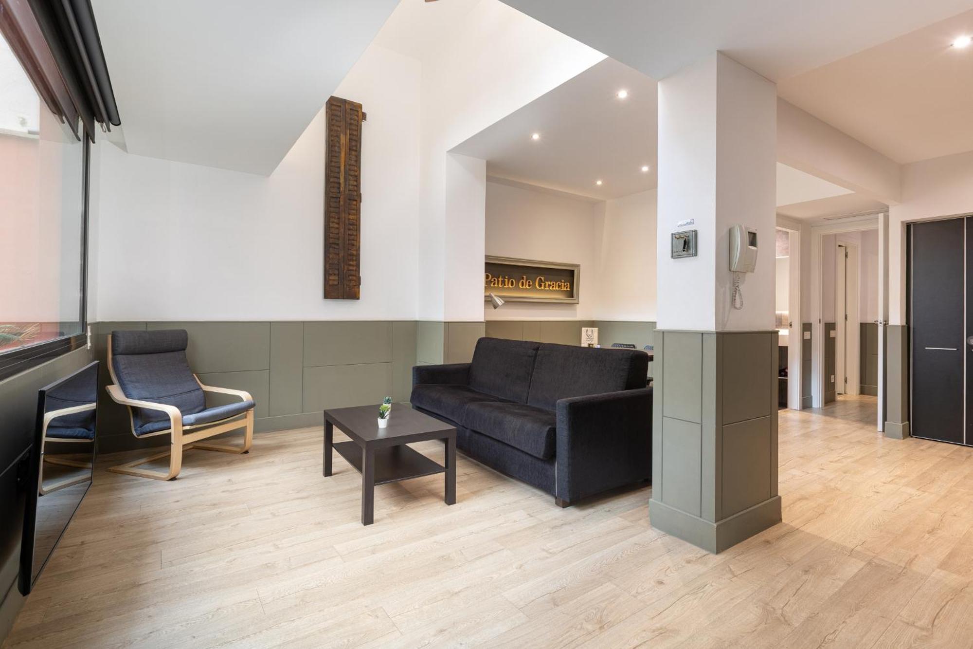 Enjoybcn Patio De Gala Apartment บาร์เซโลนา ภายนอก รูปภาพ