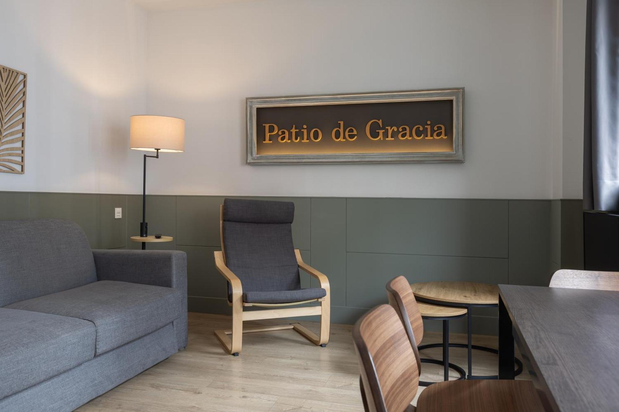 Enjoybcn Patio De Gala Apartment บาร์เซโลนา ภายนอก รูปภาพ