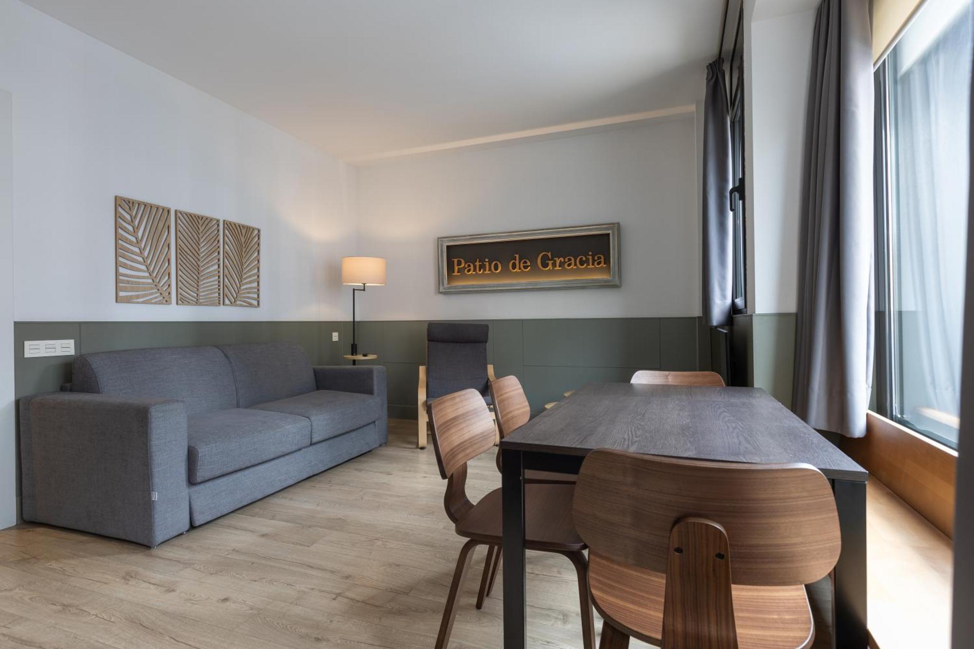 Enjoybcn Patio De Gala Apartment บาร์เซโลนา ภายนอก รูปภาพ
