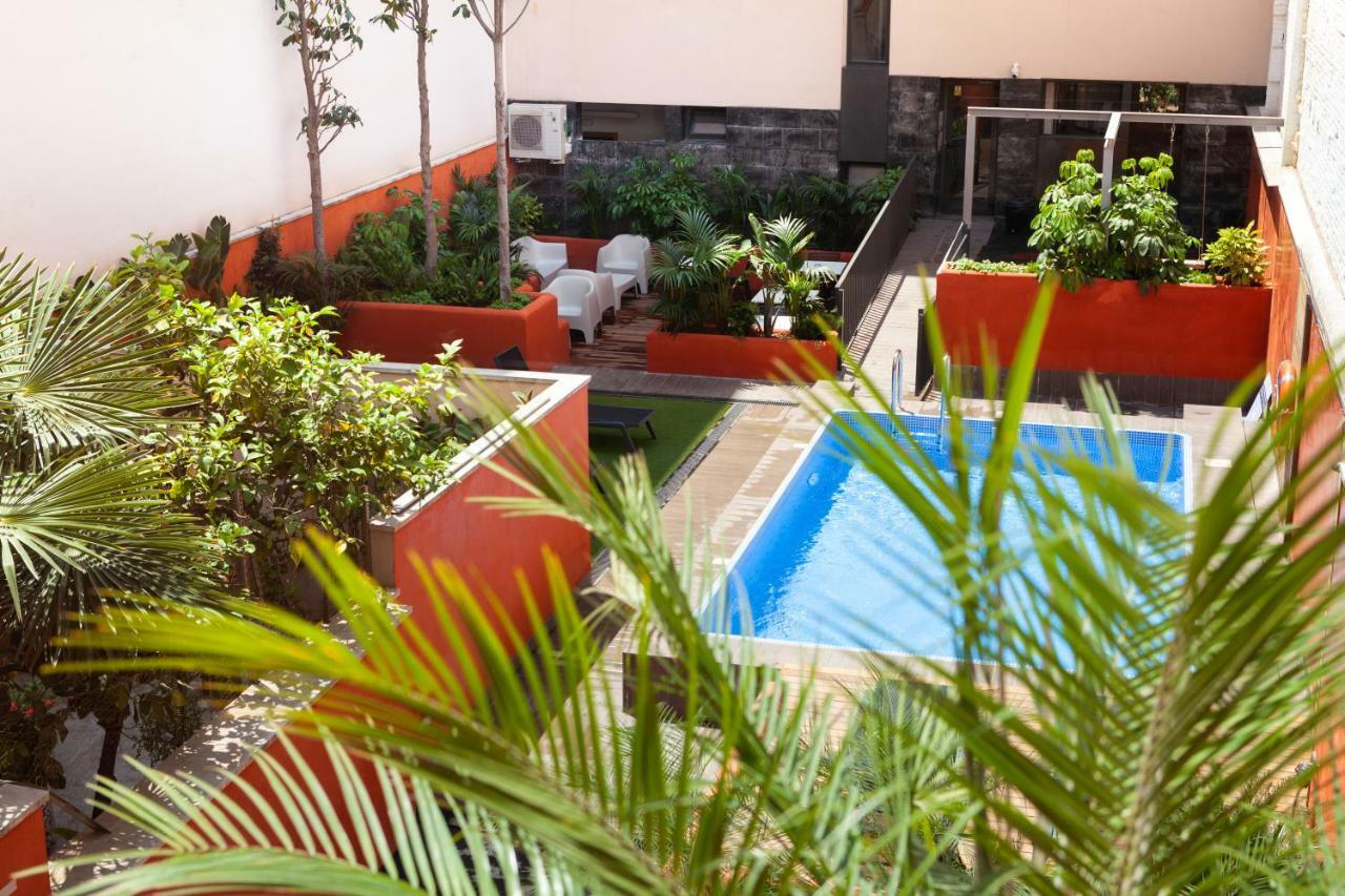 Enjoybcn Patio De Gala Apartment บาร์เซโลนา ภายนอก รูปภาพ